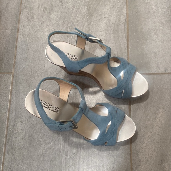Michael Kors Baby Blue Wedges Size 7.5 - Picture 3 of 8